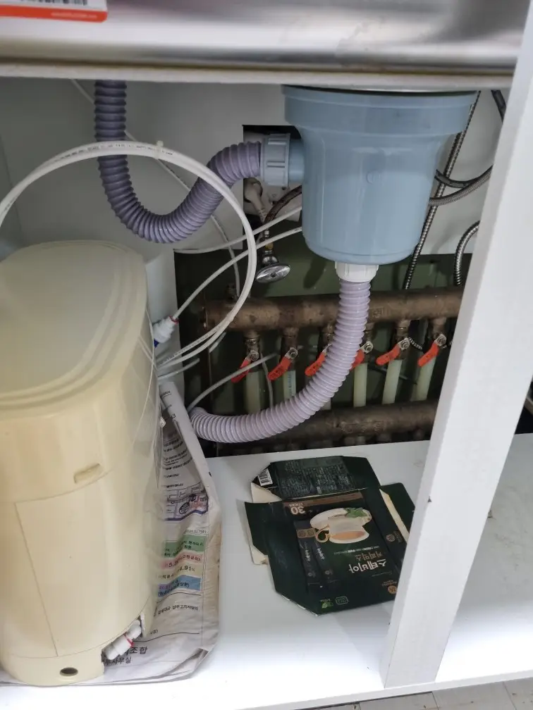 싱크대 막힘 해결의 모든 것: 샤프트 작업부터 예방까지 완벽 가이드